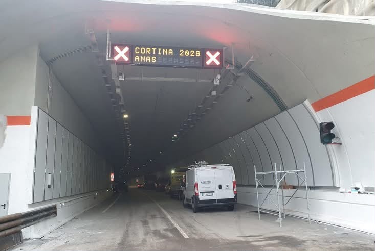 Imbocco della galleria durante i lavori a Tai di Cadore